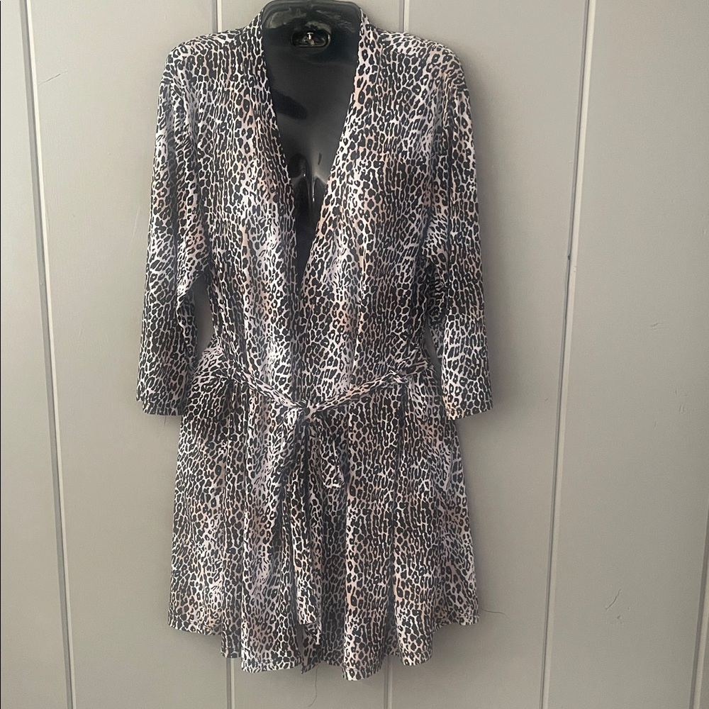 Rene Rofe Robe Kimono Style Cheetah Leopard Loungewear Baddie Sexy Mob Wife Boho
